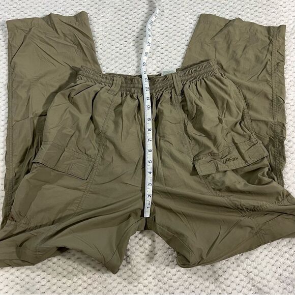 Columbia convertible pants, tan, large, zip off legs. - Picture 7 of 12